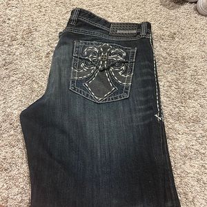Perfect condition affliction mens jeans. No rips, no holes.